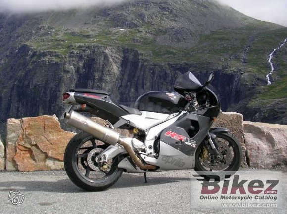 2000 Aprilia RSV Mille photo